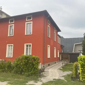 Red House , Garlate Italia